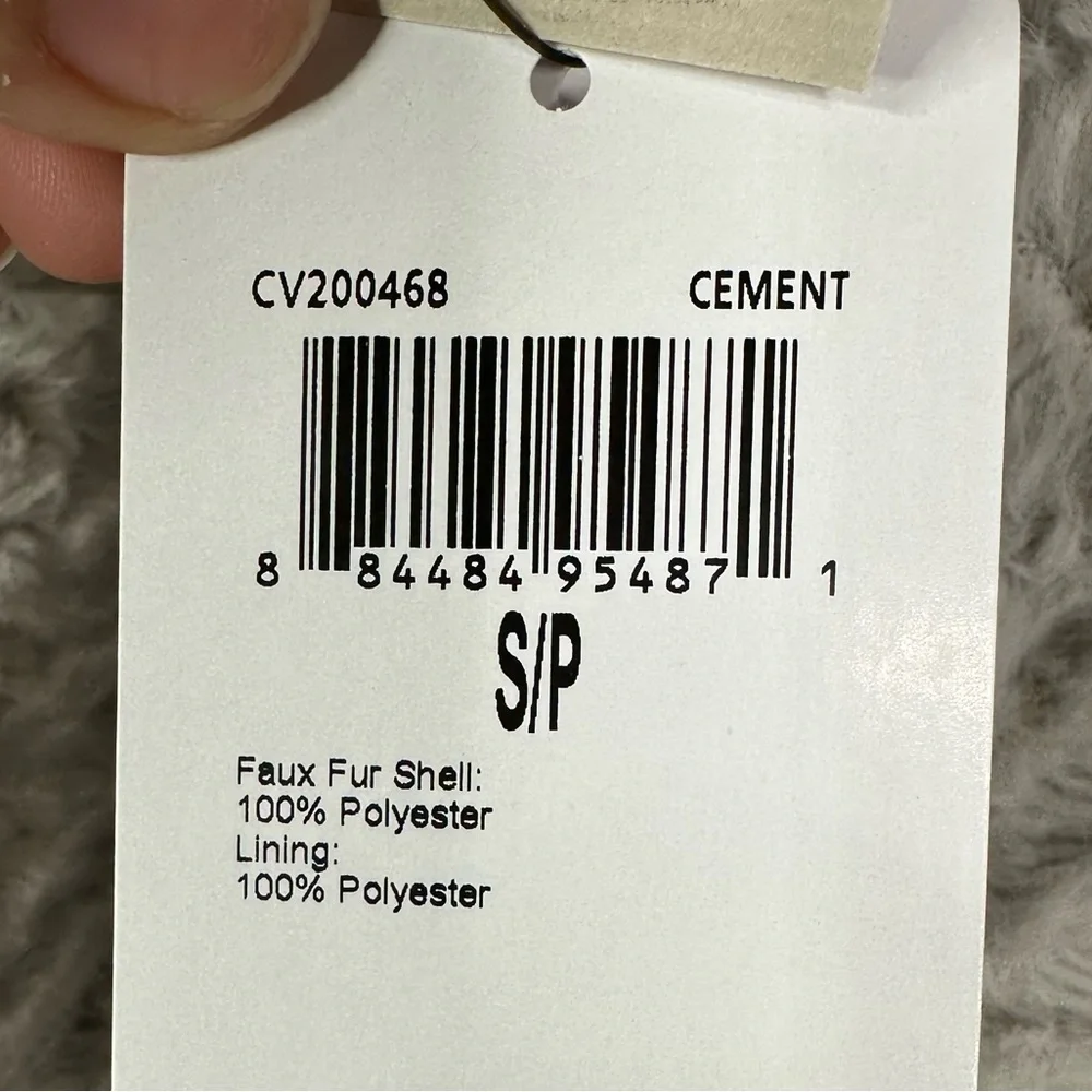 Nwt‎ Carmen Marc Valvo Textured gray cement color Coat